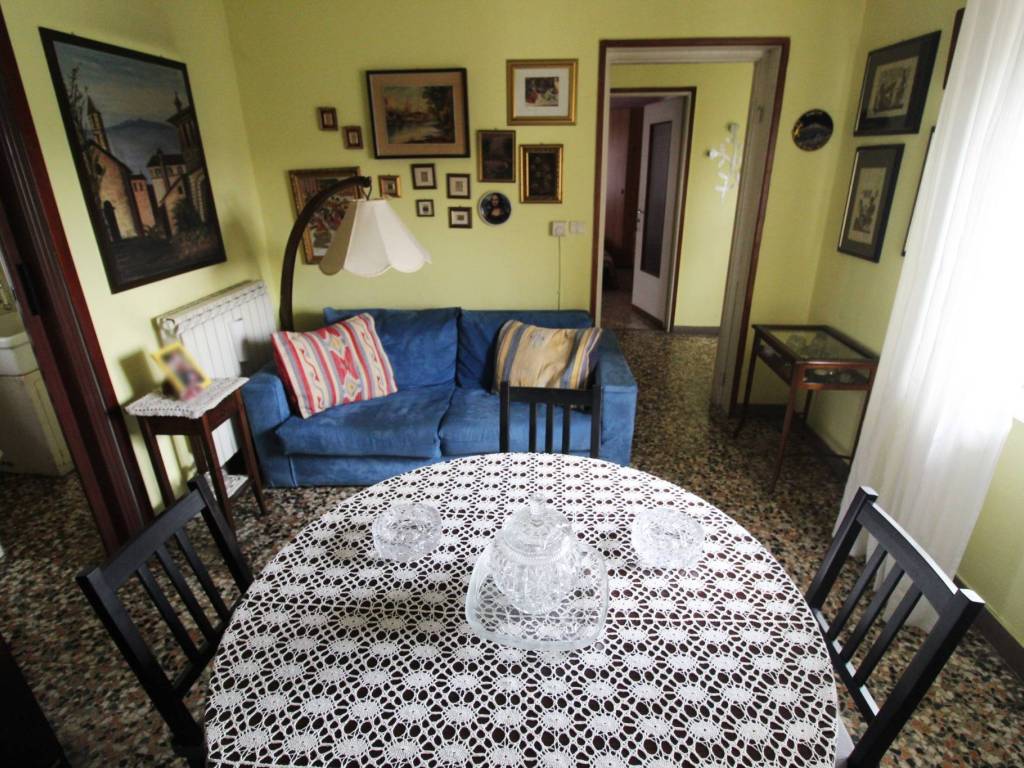 Appartamento a Marnate in Via Roma, 11 - Foto 2