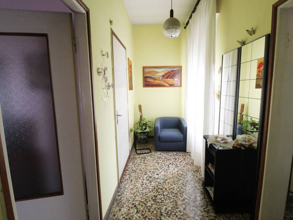 Appartamento a Marnate in Via Roma, 11 - Foto 3