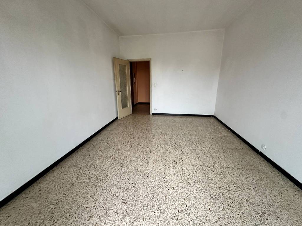 Appartamento a Carmagnola in Viale Eloisia Barbaroux - Foto 5