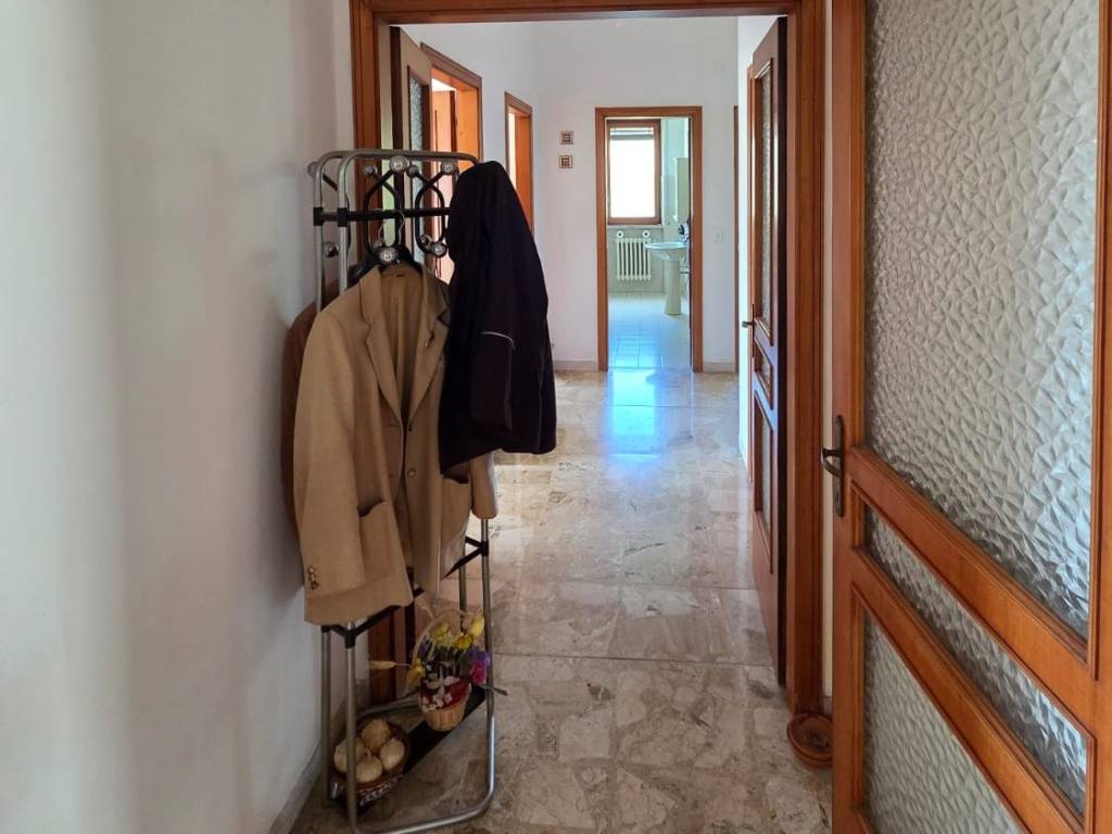 Villa a Loreto aprutino in Via Pretara - Foto 2