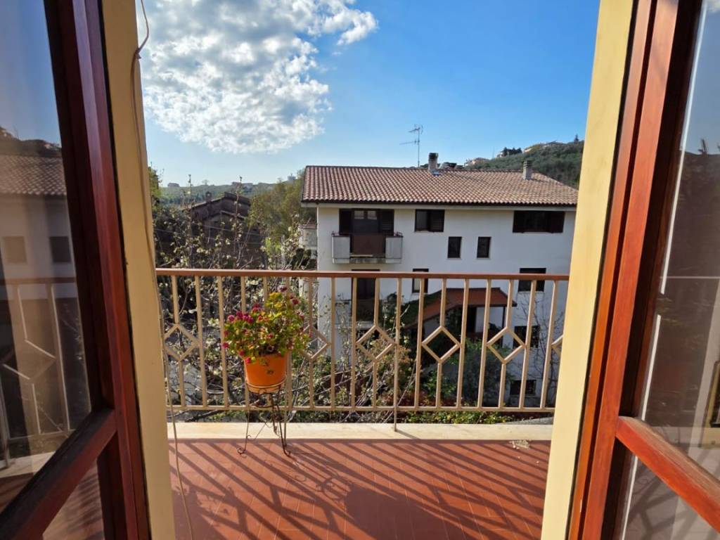Villa a Loreto aprutino in Via Pretara - Foto 5