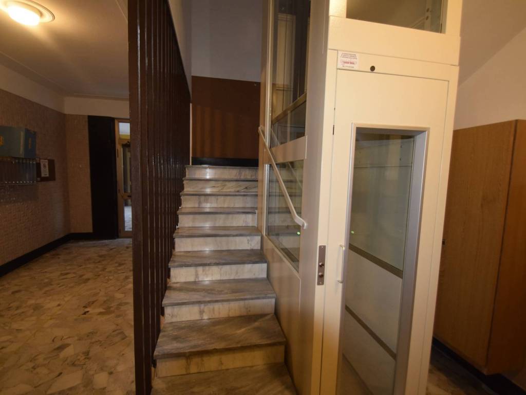 Appartamento a Spotorno in Via Giuseppe Verdi, 7 - Foto 3