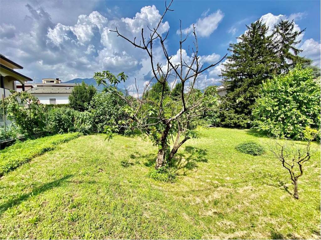 Terreno a Valmadrera - Foto 2