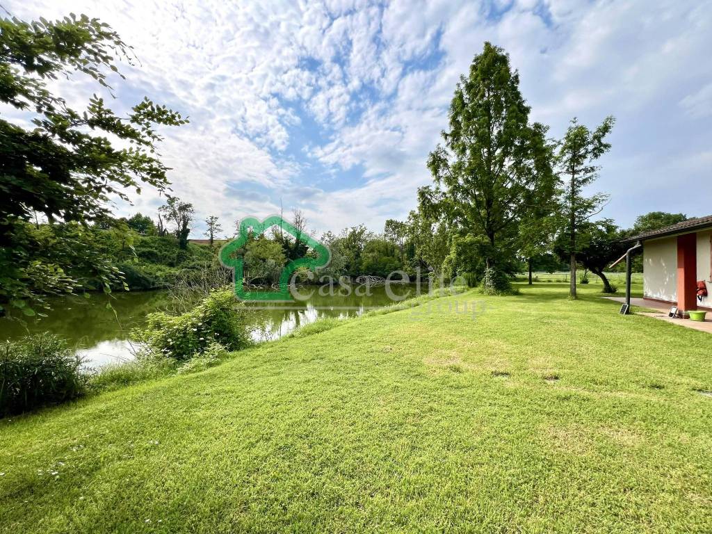 Villa a Cavenago d'adda in SP26 - Foto 3