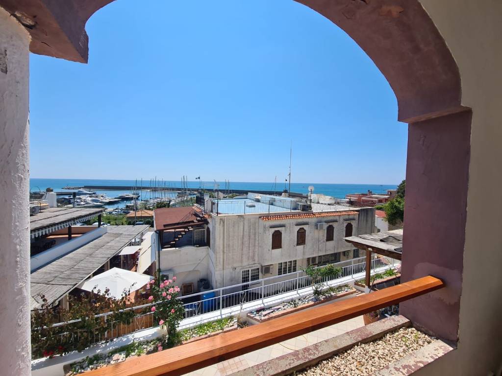 Appartamento a San felice circeo in Via Ammiraglio Bergamini, 7 - Foto 3