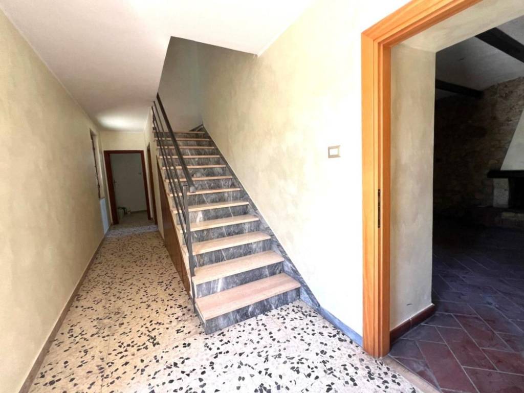 Rustico / casale a Fontechiari in Via Colle Mastroianni - Foto 4