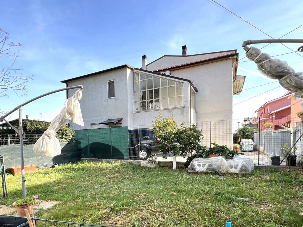 Appartamento a Spoltore in Via Tirino, 1 - Foto 5