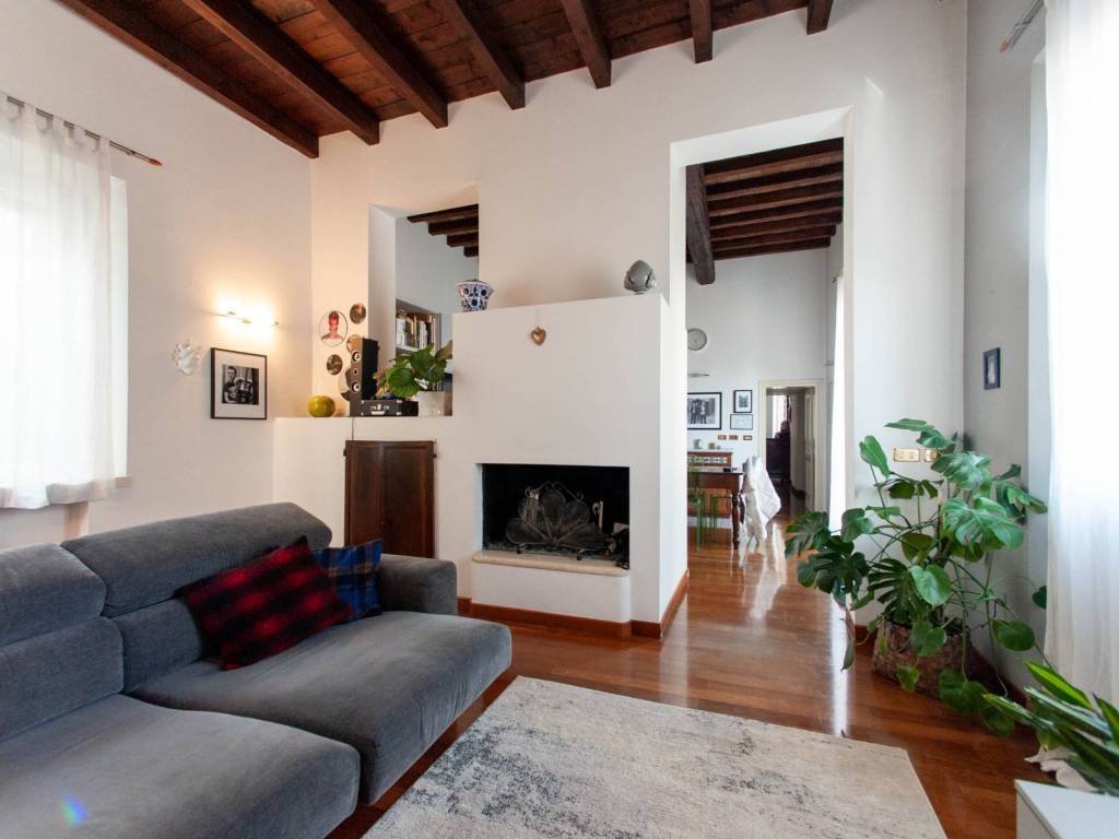 Appartamento a Castelfranco emilia in Piazza Giuseppe Garibaldi - Foto 4