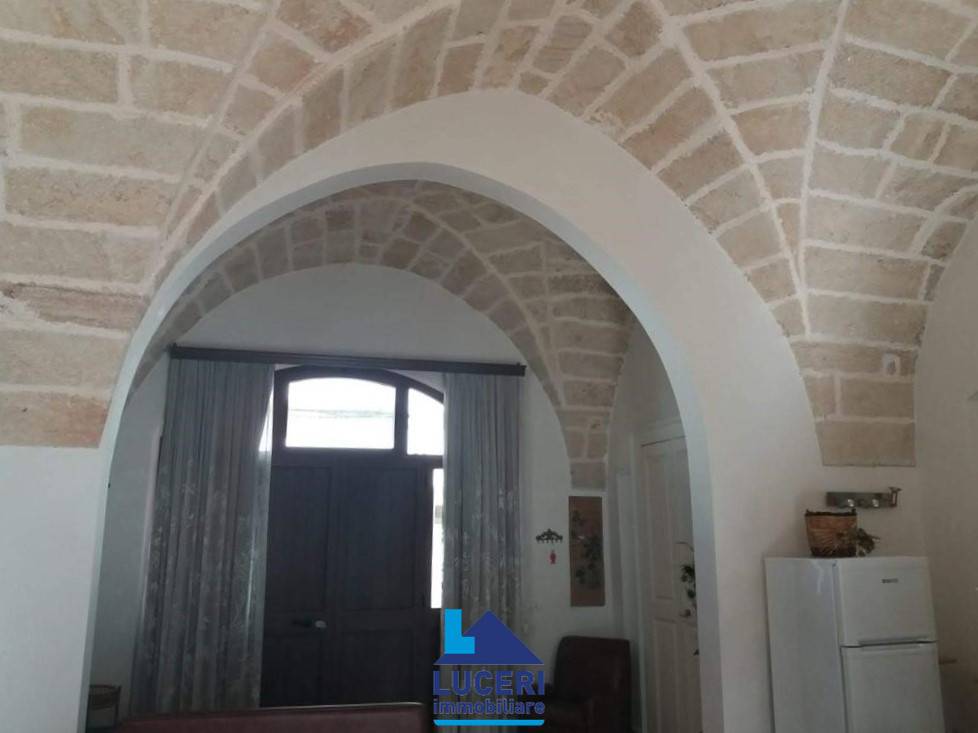 Casa indipendente a Taviano in Via Umberto I - Foto 3