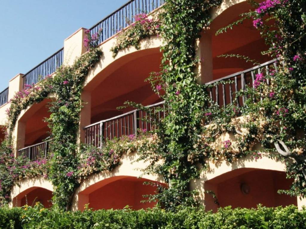 Appartamento a Arzachena in Via Del corallo - Foto 3