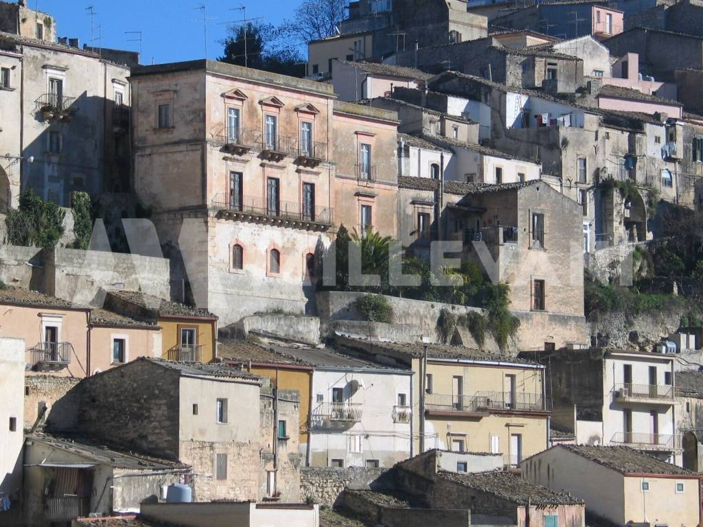 Palazzo / stabile a Ragusa in Via Ioppulo, 35 - Foto 2