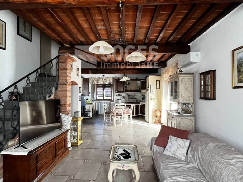 Villa a Terranuova bracciolini in montemarciano - Foto 4