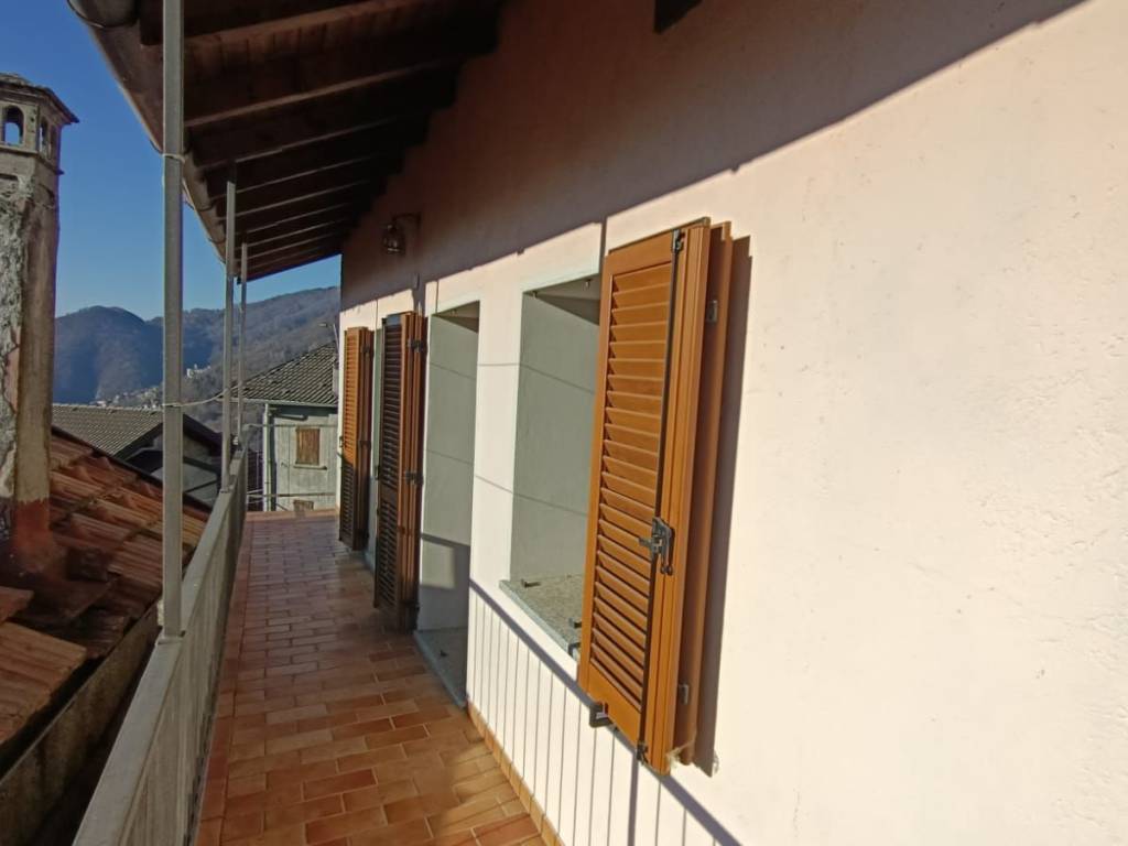 Casa indipendente a Aurano in Via Alpi, 113 - Foto 3
