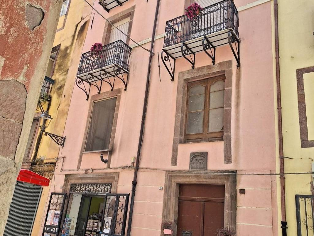 Attico / mansarda a Bosa in Corso Vittorio Emanuele II - Foto 2