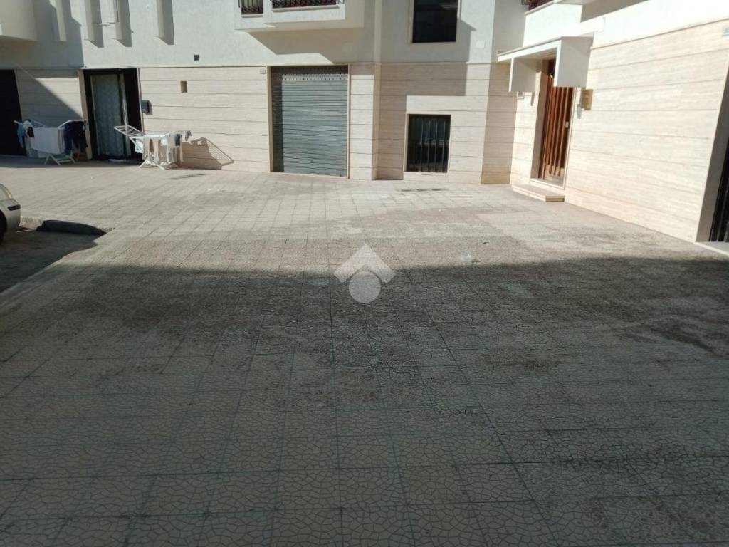 Casa indipendente a Martina franca in Via Eugenio Montale, 1 - Foto 3