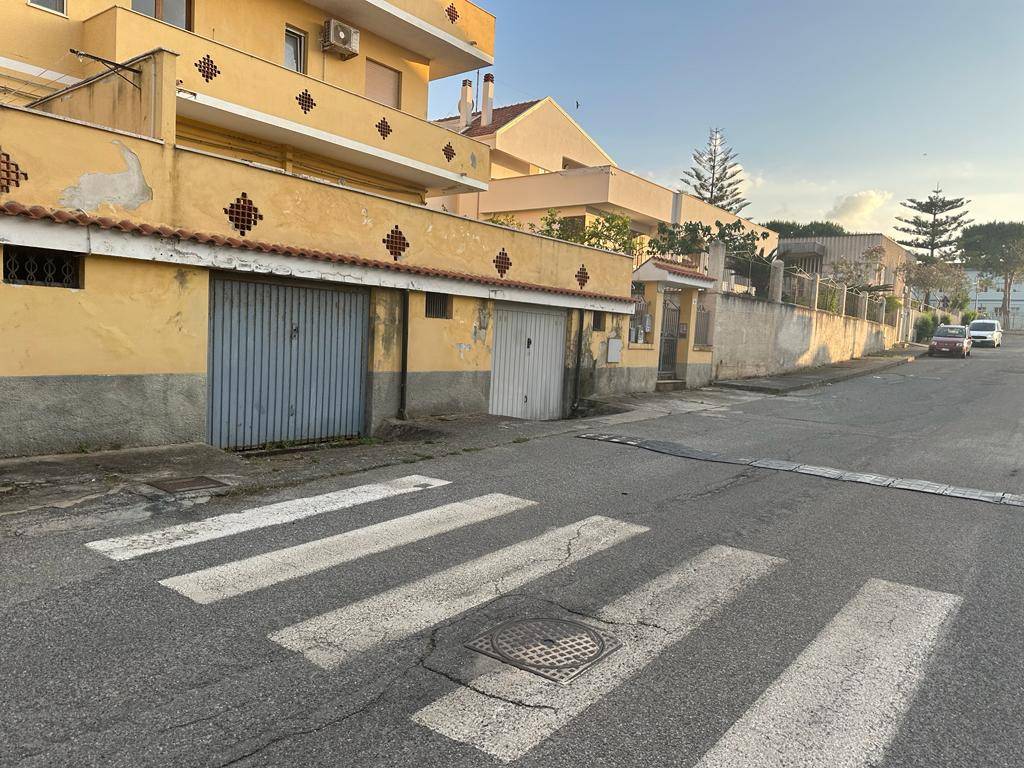 Box / garage a Briatico in Viale della Vittoria - Foto 2