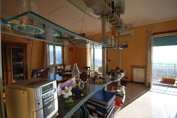 Appartamento a Genova in Via Cesare Cabella - Foto 4
