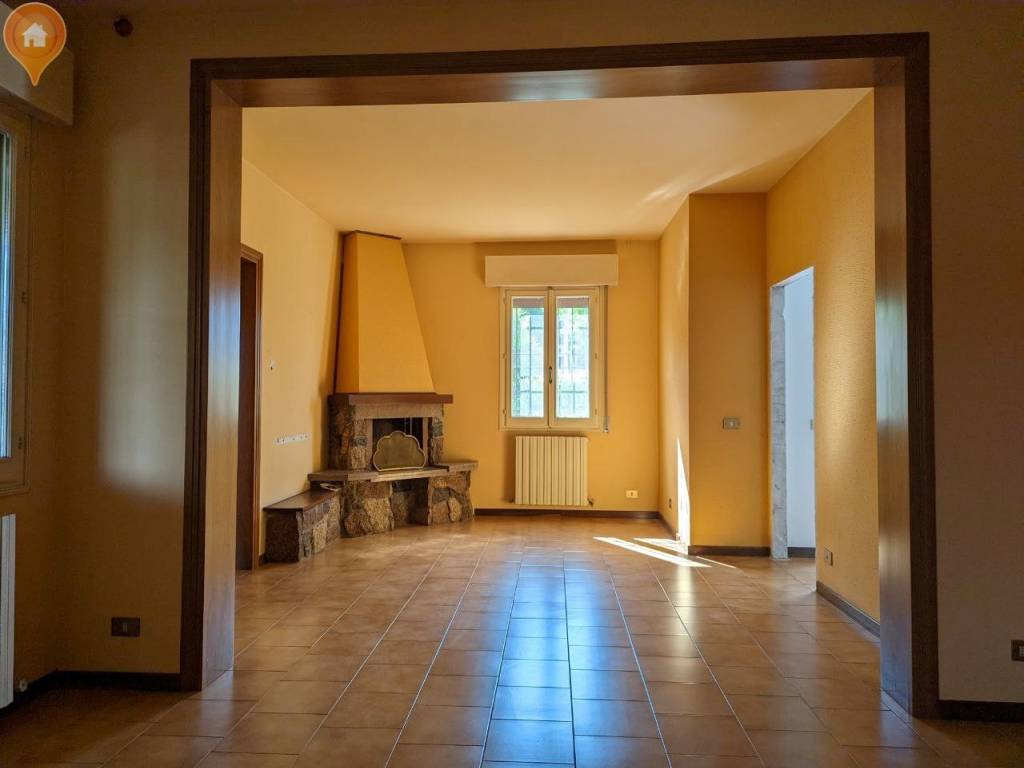 Villa a Cento in Via Casoni, 18 - Foto 4