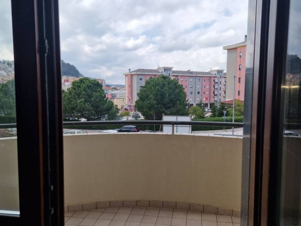 Appartamento a Campobasso in Via Nicola De Luca - Foto 2