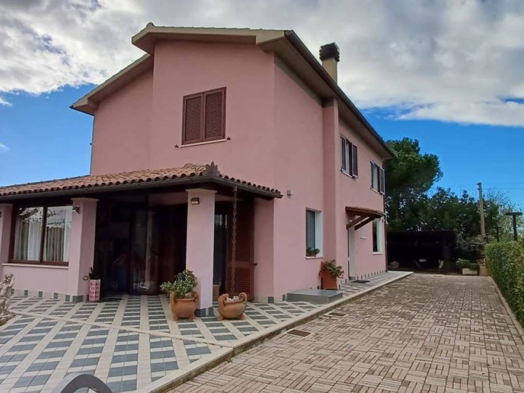 Casa indipendente a Grosseto in via orcagna, 112 - Foto 3