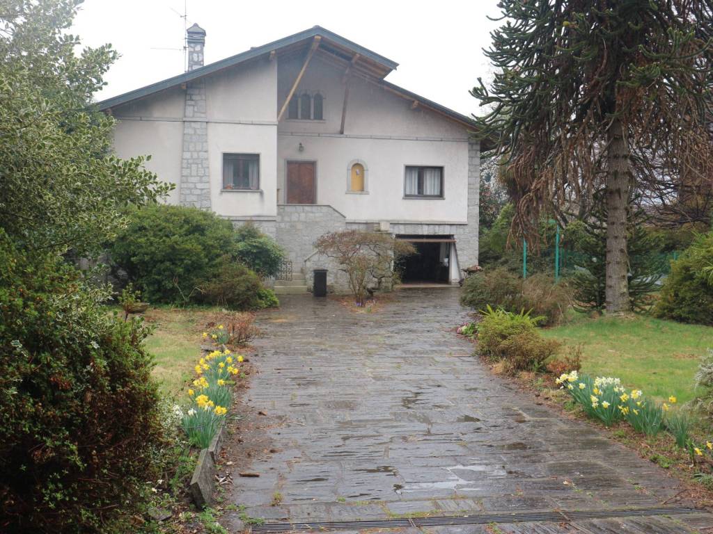 Villa a Verbania in Via Crocetta - Foto 2