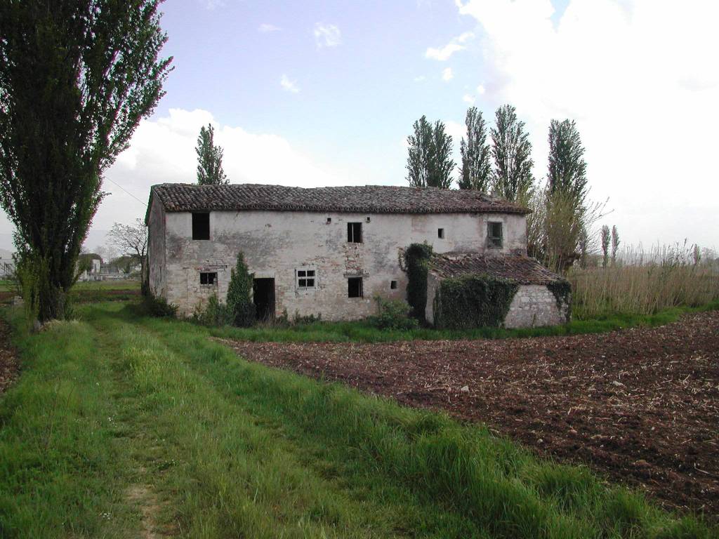 Rustico / casale a Cannara in Strada Provinciale di Cannara - Foto 2
