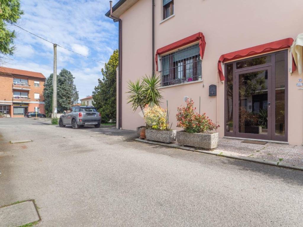 Appartamento a Ferrara in Via Castelletto, 1 - Foto 2