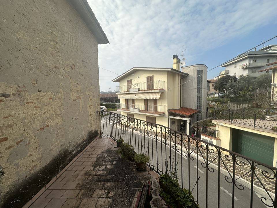 Casa indipendente a Corropoli in Viale Roma 59 - Foto 4