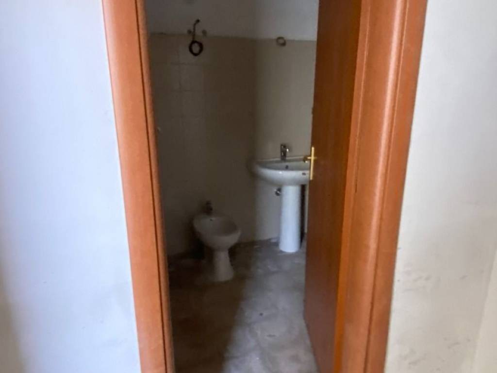 Box / garage a Bisceglie in Via Asiago - Foto 5