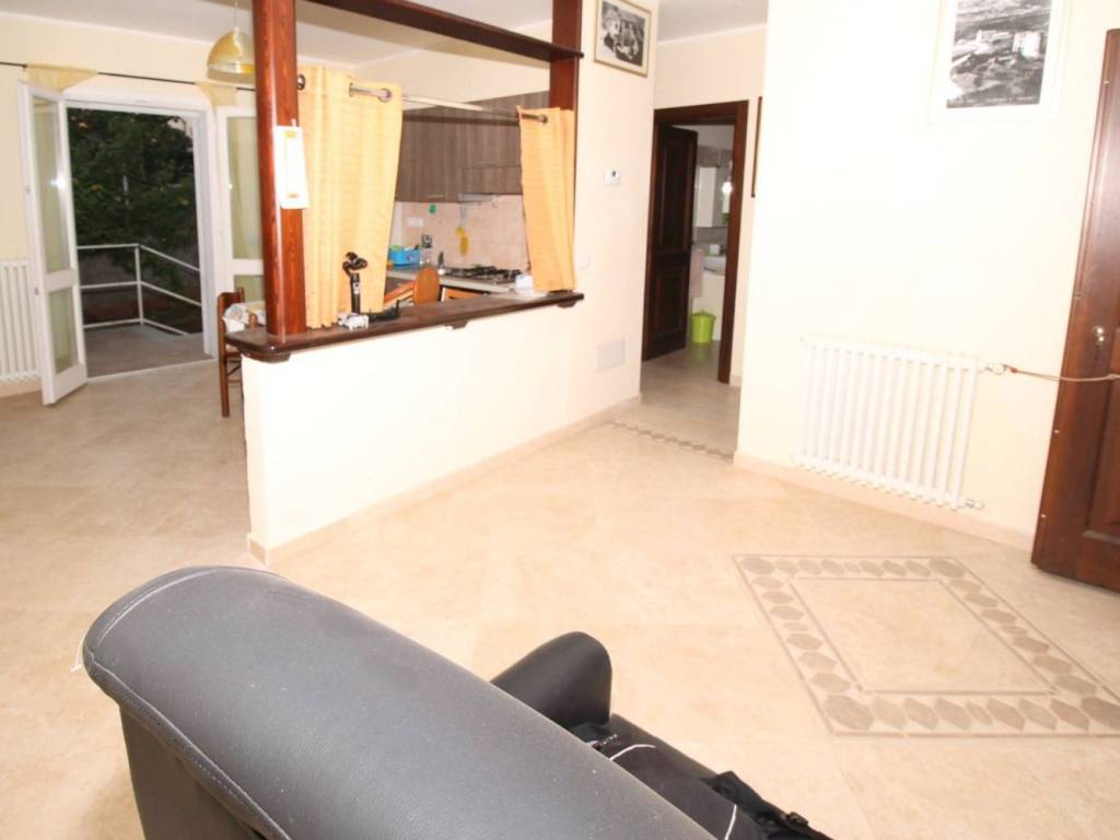 Villa a Dorgali in Via Alessandrini - Foto 4