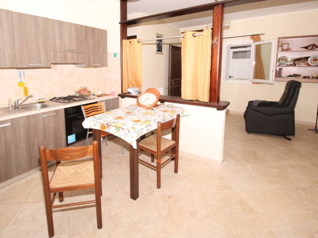 Villa a Dorgali in Via Alessandrini - Foto 5