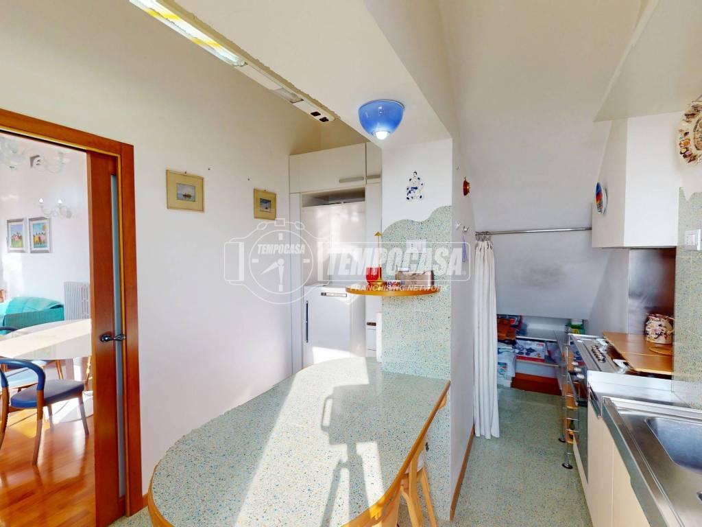 Appartamento a Osimo in Via Cinque Torri - Foto 5