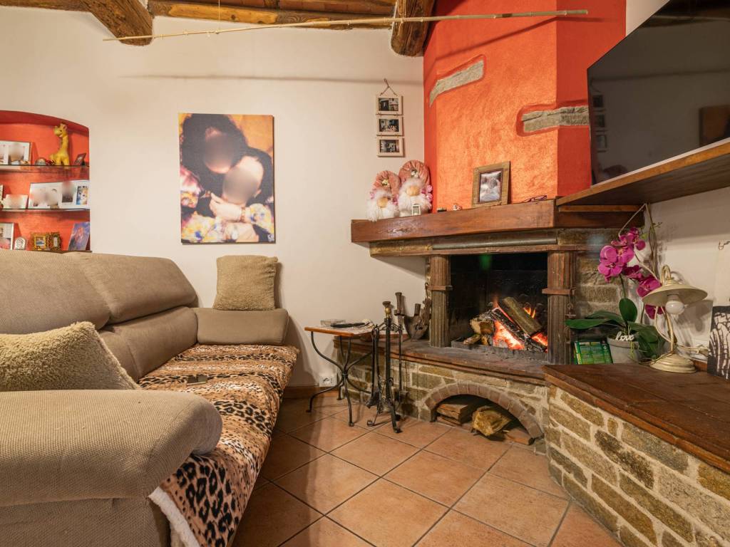 Casa indipendente a Porcari in Via Fratina, 28 - Foto 2