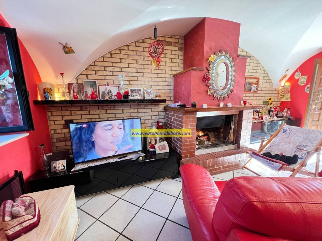 Casa indipendente a Atri in Strada Comunale Santa Giusta - Foto 4