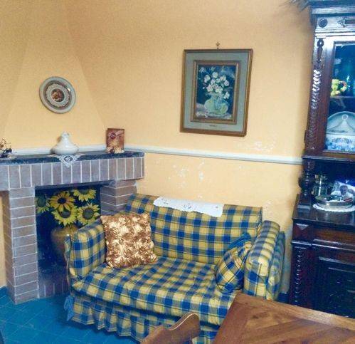 Villa a Caserta in Via San Giuseppe di Sommana, 31 - Foto 4