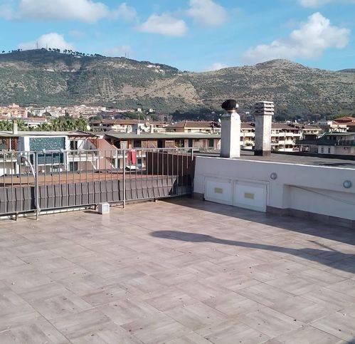 Appartamento a Caserta in Via Mascagni - Foto 3