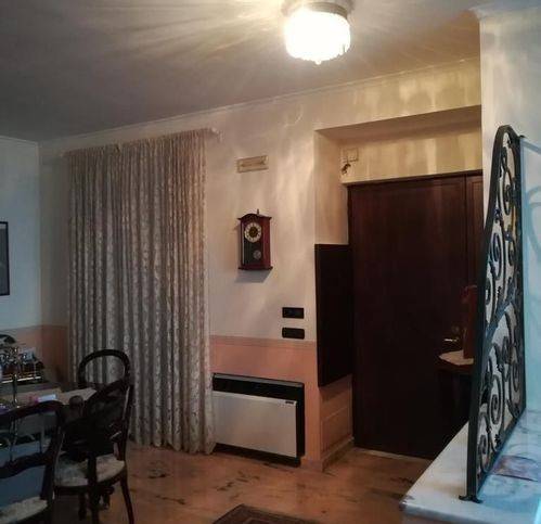 Villa a Caserta in Via Papa - Foto 5