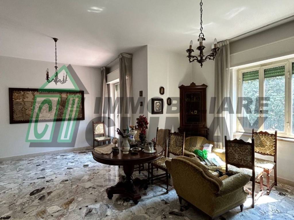 Appartamento a Caserta in Via Luigi Settembrini, 19 - Foto 5