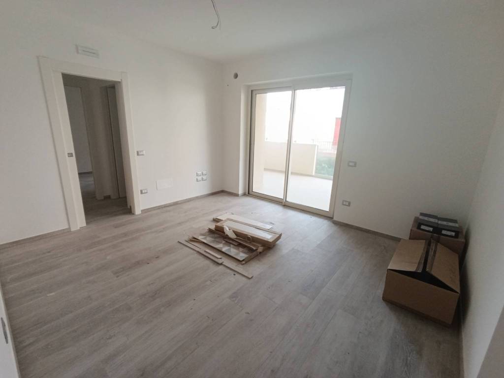 Appartamento a Tortoreto in Via Gioacchino Rossini, 13 - Foto 3