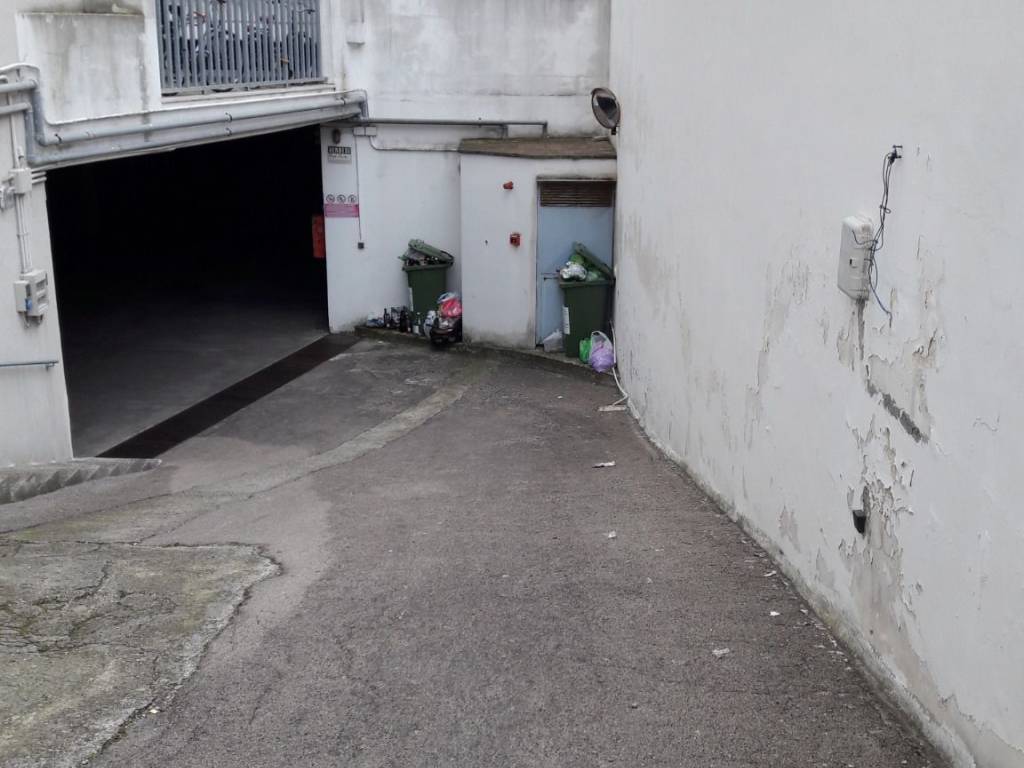 Box / garage a Lecce in Via Archita da Taranto, 44 - Foto 2