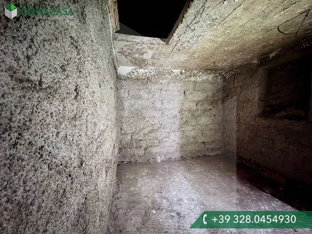 Casa indipendente a Ceglie messapica in Via Suor Maria Antonia Lalia - Foto 3