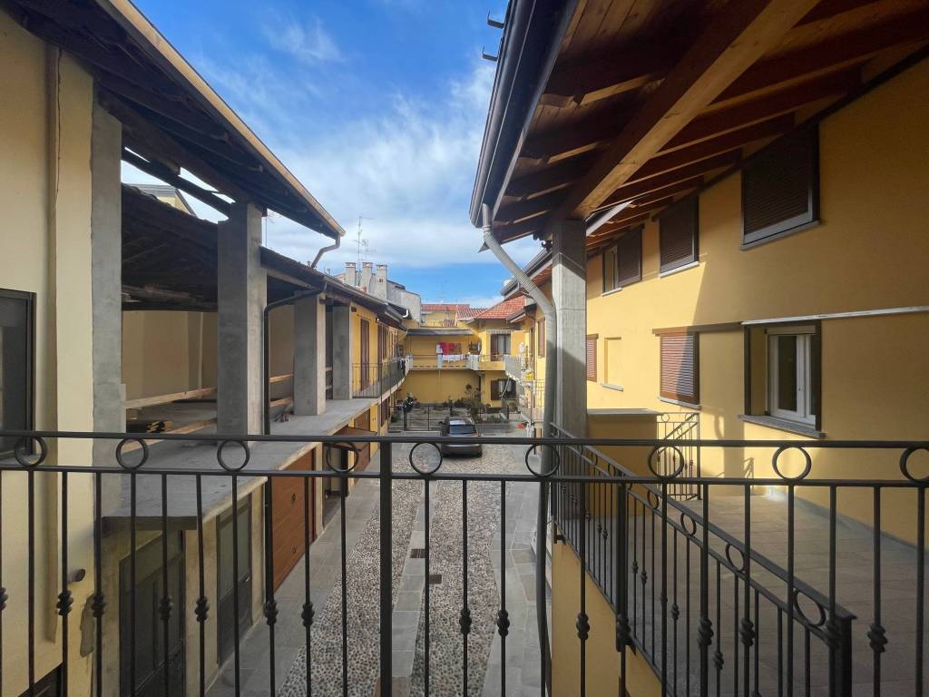 Appartamento a Galliate in Via Emilio Murciano, 5 - Foto 3