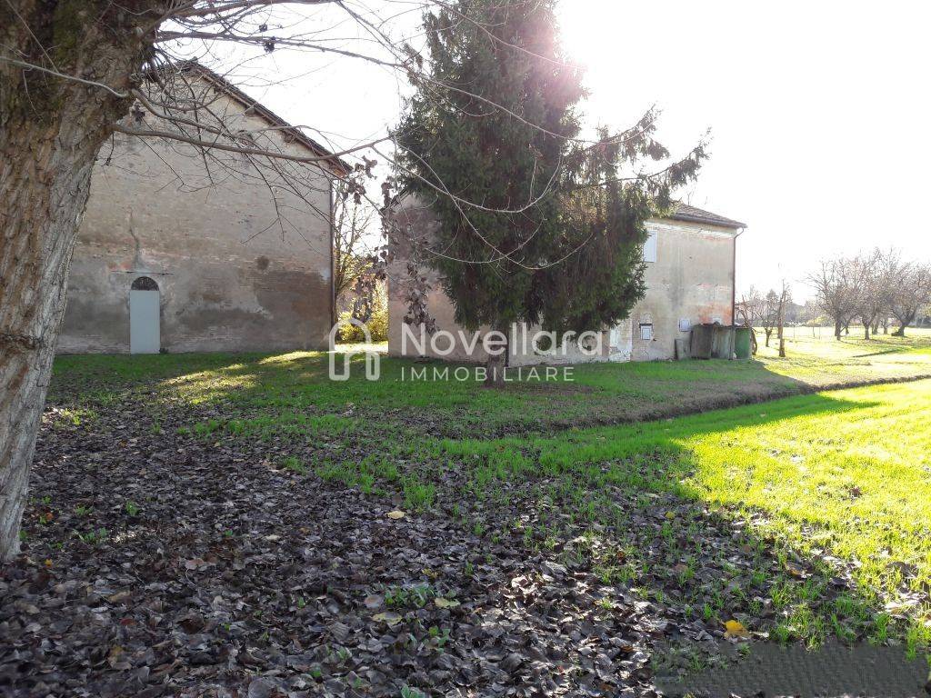 Rustico / casale a Novellara in Corso Giuseppe Garibaldi, 2 - Foto 4
