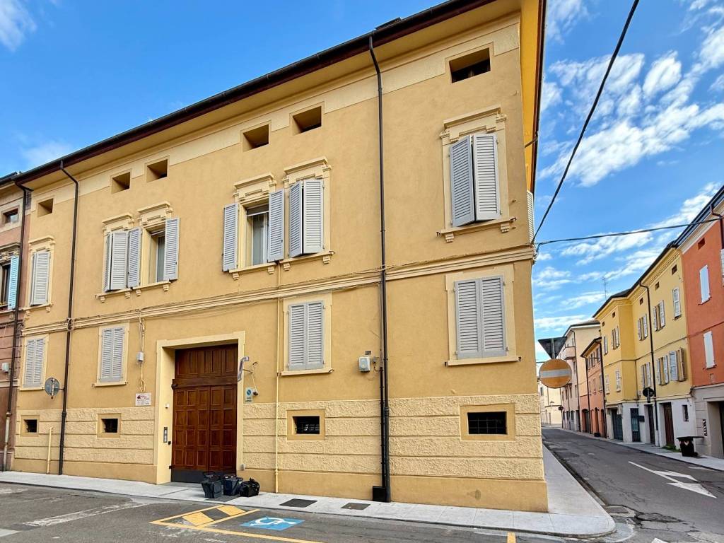 Appartamento a Carpi in Via Ulisse Aldrovandi, 20 - Foto 2