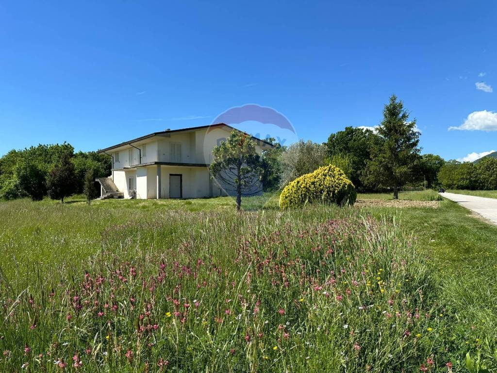Casa indipendente a Rocchetta a volturno in Eduardo De Filippo - Foto 3