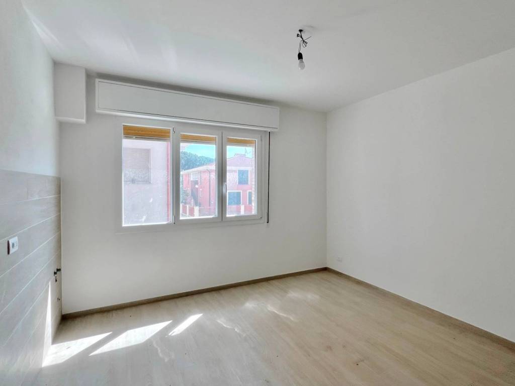 Appartamento a Spotorno in Viale Europa - Foto 5