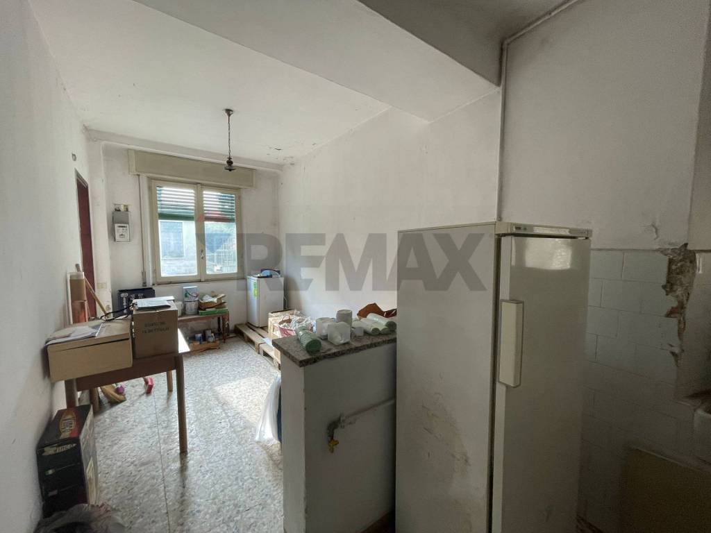 Appartamento a Gavirate in Via Magenta, 7 - Foto 5