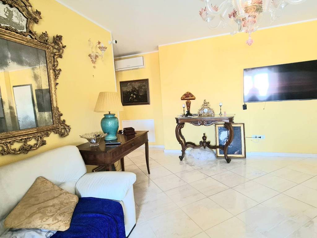 Attico / mansarda a Grottammare in Via Massimo d'Azeglio, 23 - Foto 2