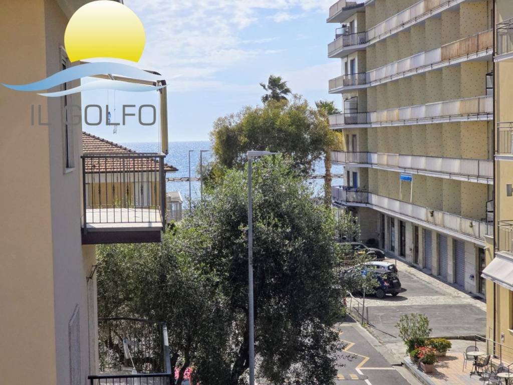 Appartamento a San bartolomeo al mare in Via Malta, 15 - Foto 2