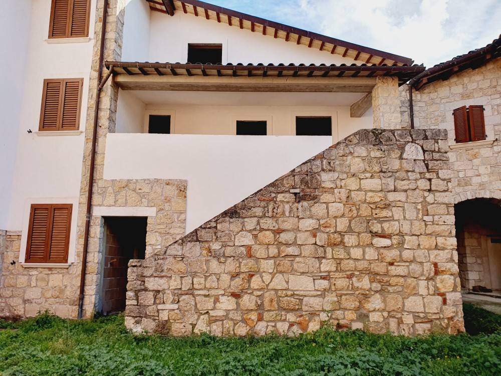 Casa indipendente a Ascoli piceno in Strada di Rosara - Foto 2